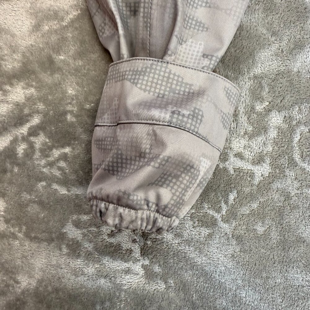 Peter Millar Performance Hybrid Jacket Seam Seale… - image 5